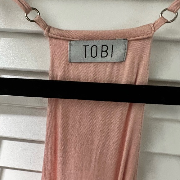 Tobi Dress - Picture 2 of 3